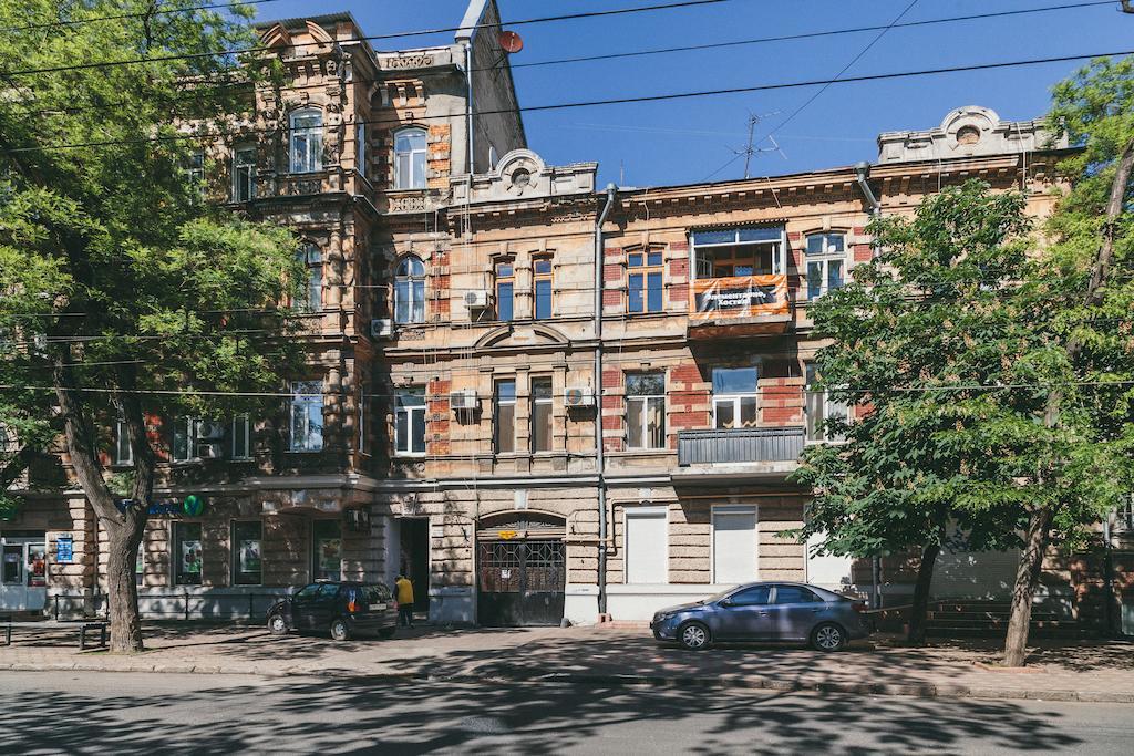 Elementary Hostel Odessa Exterior foto